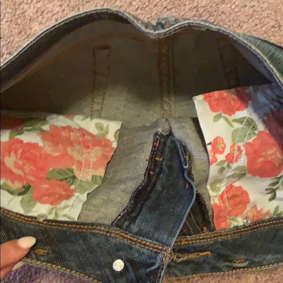 Denim Booty Shorts - Picture 4 of 8